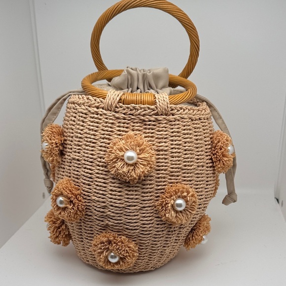 ZARA RARE Luxury Pearl Trim Basket Bohemian Blogger's Favorite Straw Bag - Picture 9 of 13